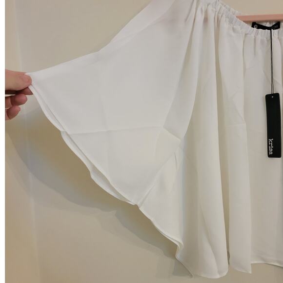 NWT Revolve Krisa Chiffon White Flutter Sleeve Short Sleeve Top S - Picture 2 of 3